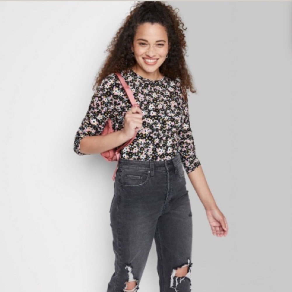 X-small woman’s long sleeve fitted shirt- black floral- wild fable